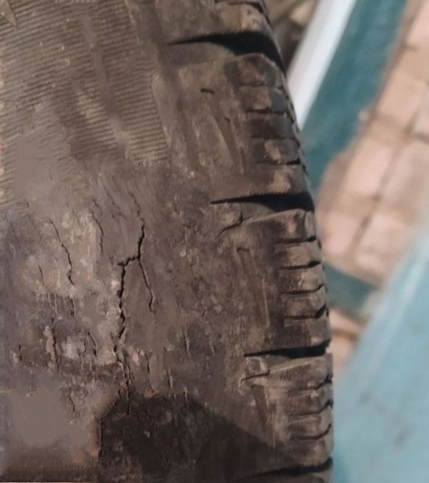 Шины Nokian 2 шт.