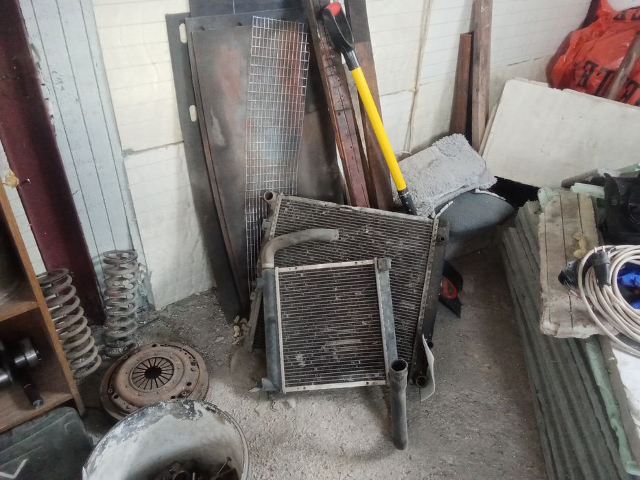 Запчасти от Мерседес 124