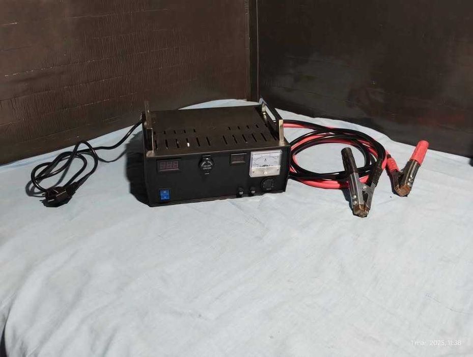 Redresor baterie auto/Incarcator/Sursa 12 V - 21 A