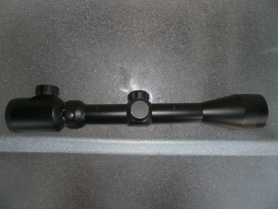 Оптика Tasco 3-9x40E с подсветка за пушка,карабина