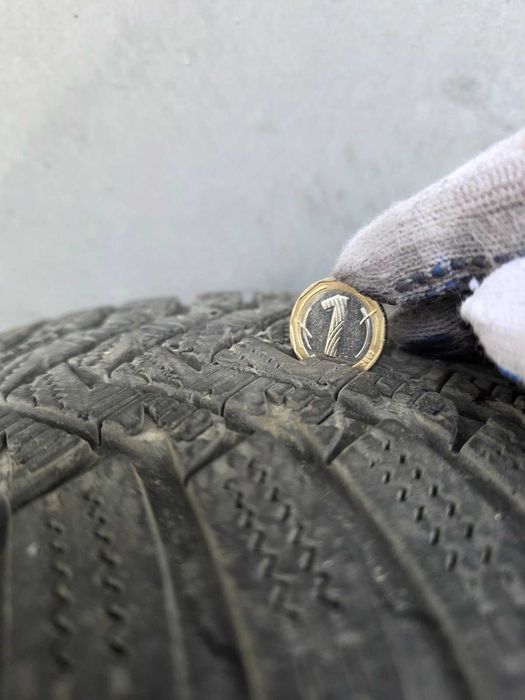 Зимни гуми Laufenn 205/50/17 - 2 броя