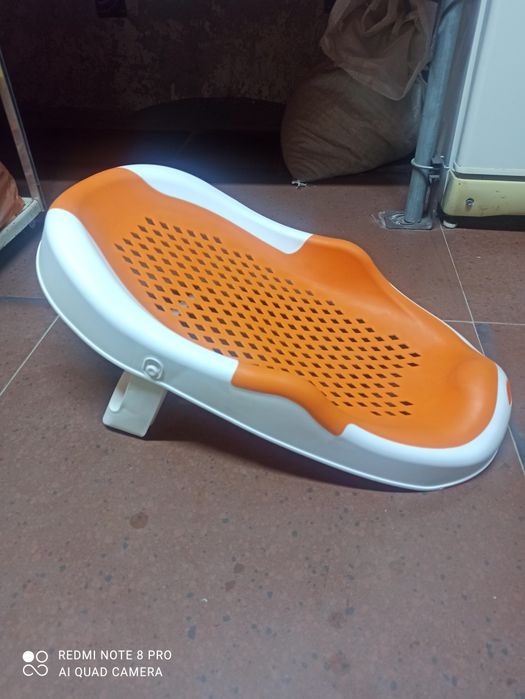 Продам шезлонг детский