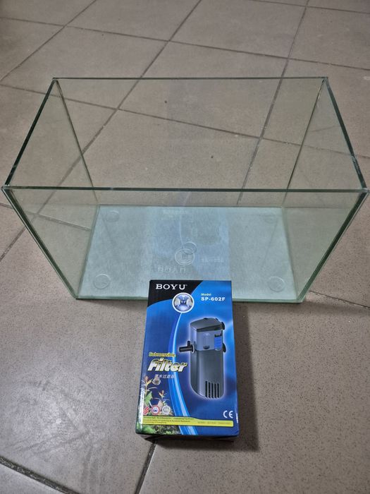 Acvariu pesti plus ventilator nou