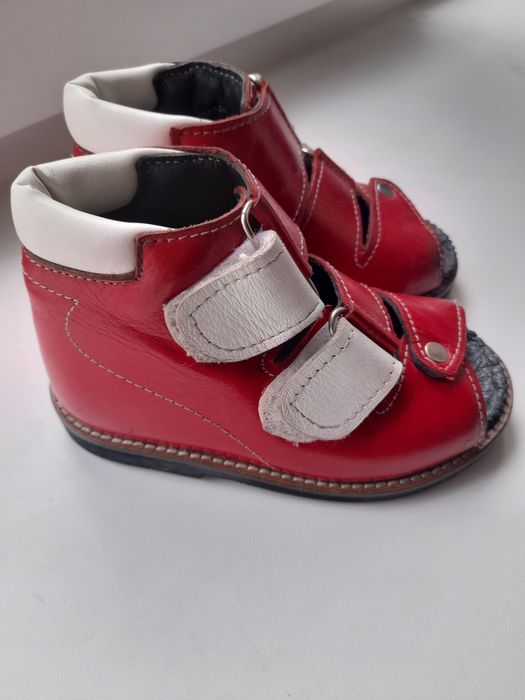 Детские ортопедические обуви