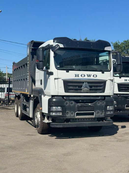 Самосвал HOWO T5G