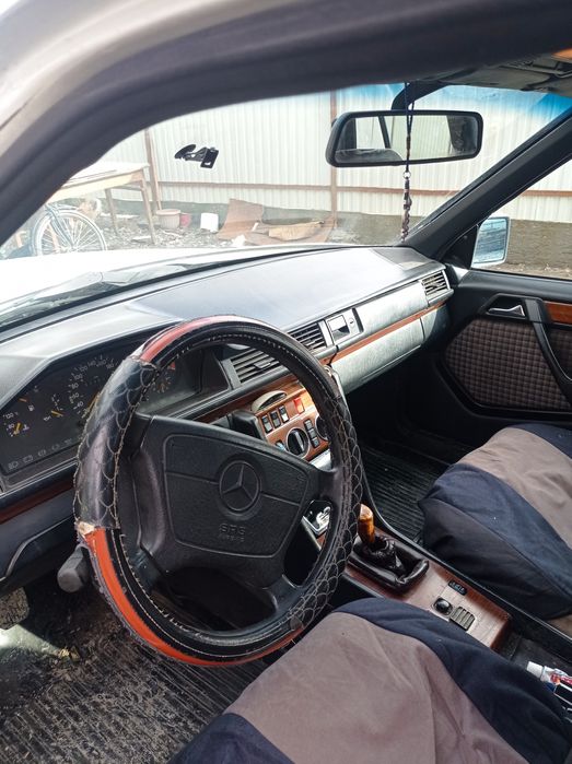 Продам Машину мерседес