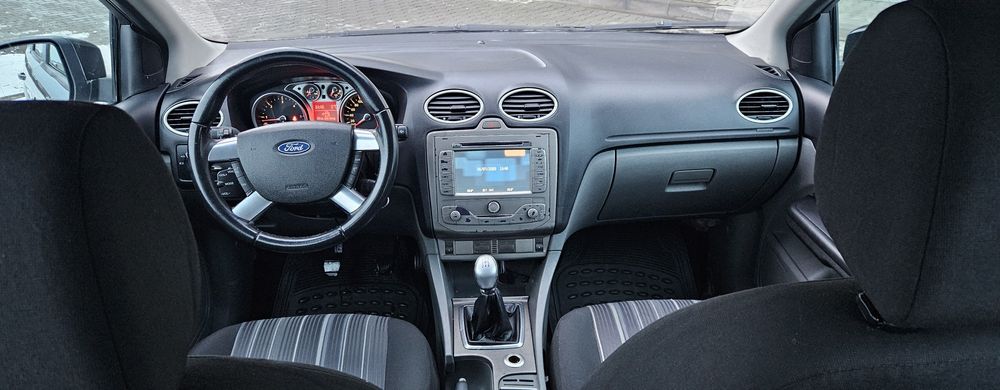 Vand sau schimb Ford Focus 1.6 TDCI 2010 EURO 5