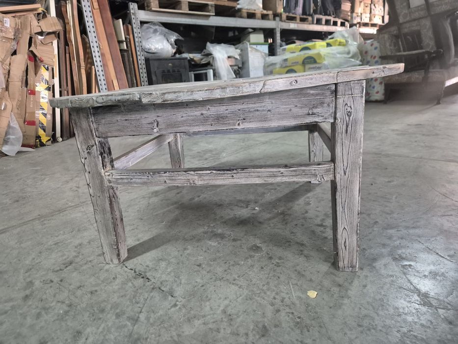 Винтидж маса масивно дърво