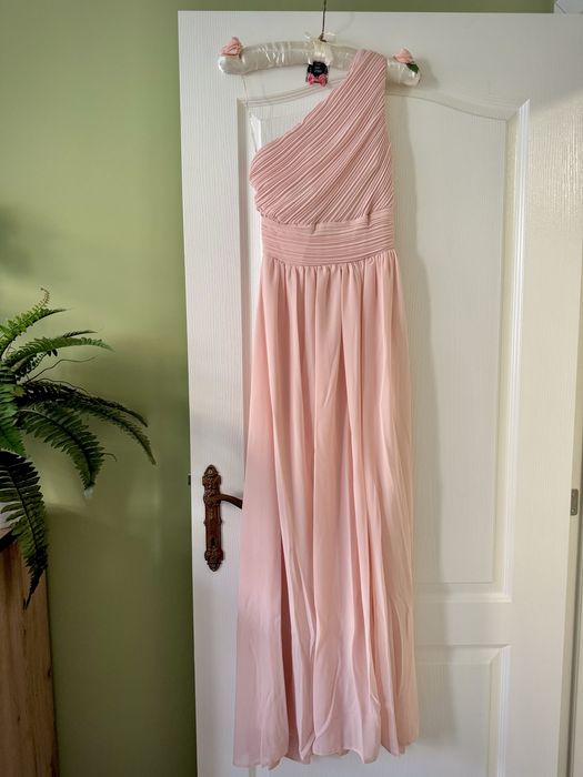 Великолепна розова дълга рокля + мъжка риза в същия цвят