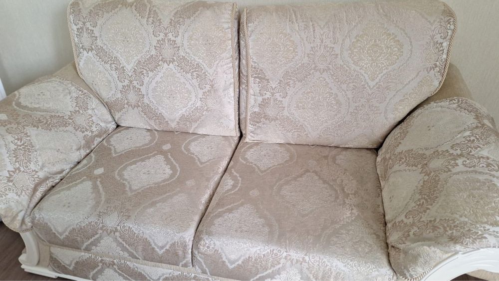 Продам диван б/у