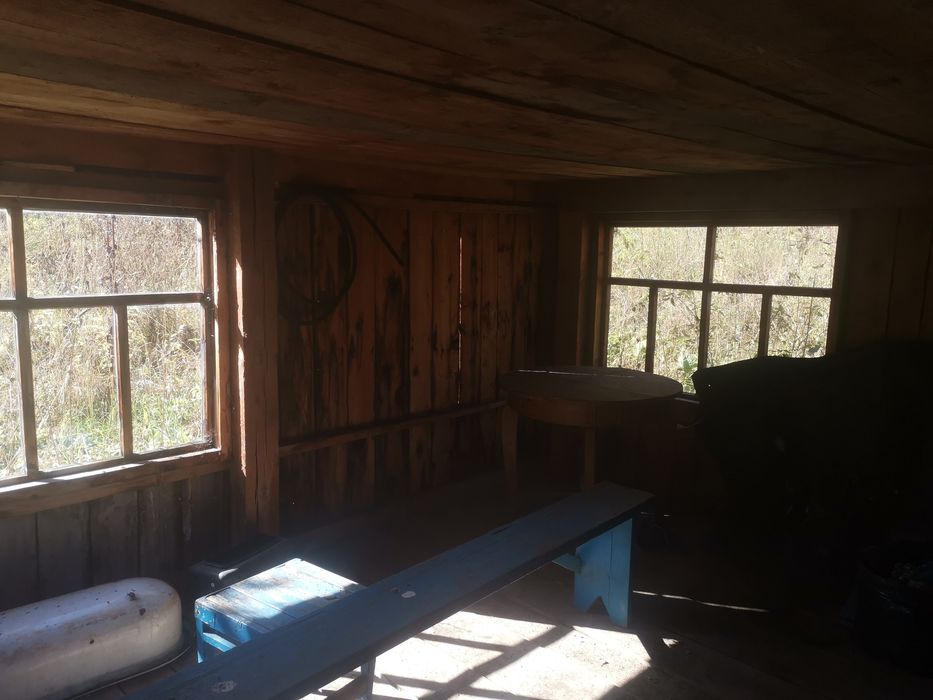 Продам или обмен дом с озером !