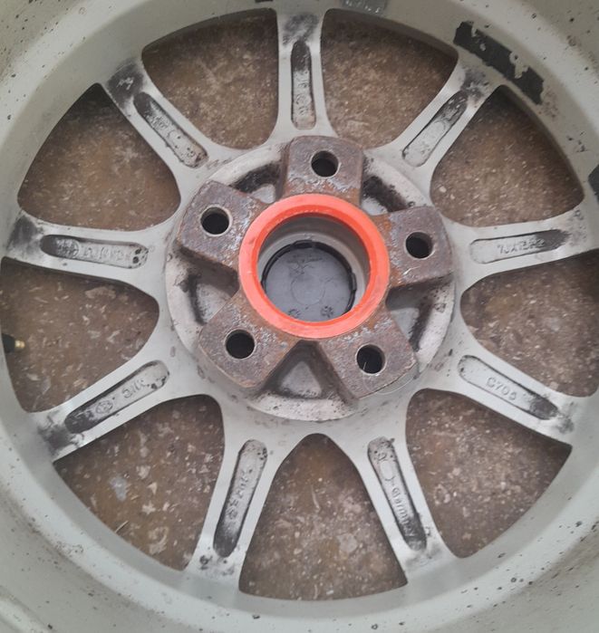 Джанти ALUTEC  5x114.3  7Jx15H2 ЕТ38