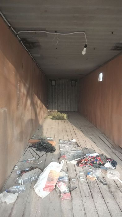 12 metrli konteyner sotiladi