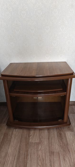 Подставка под телевизор