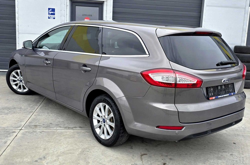 FORD Mondeo 2012 — imagine 12