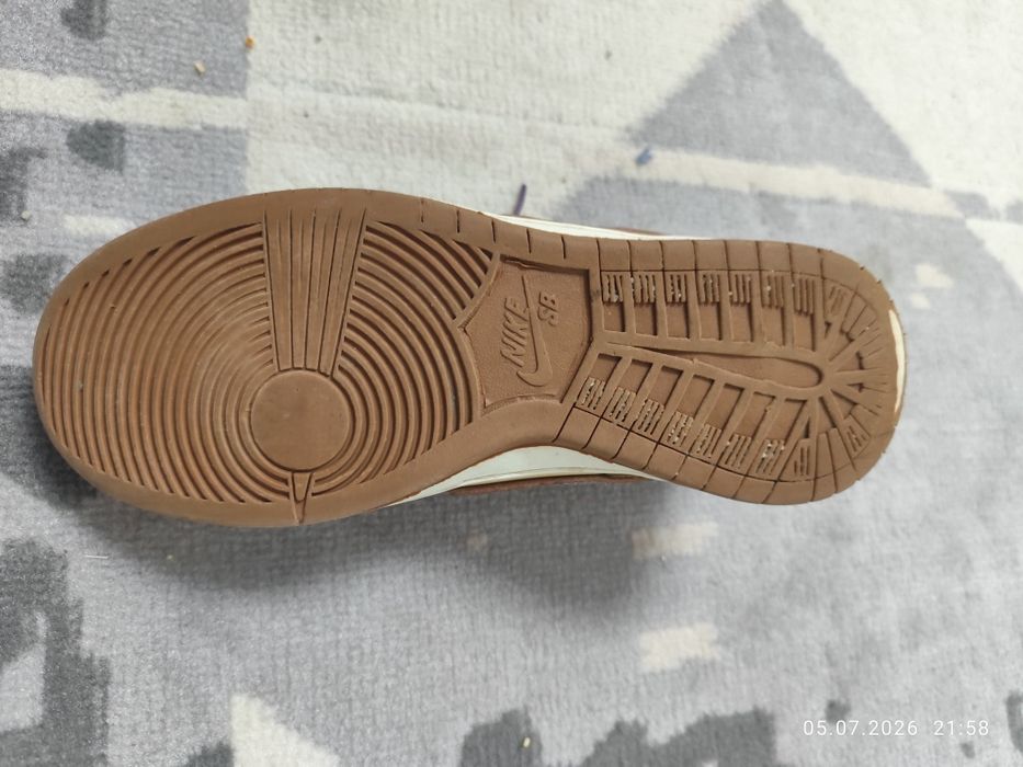 Nike Dunk sb 40 size