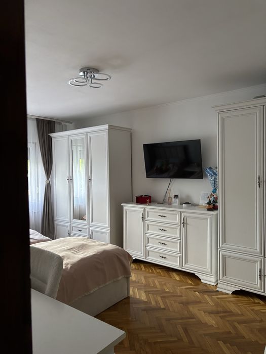 Apartament cu 2 camere, Etaj 1, Cartier Ioșia