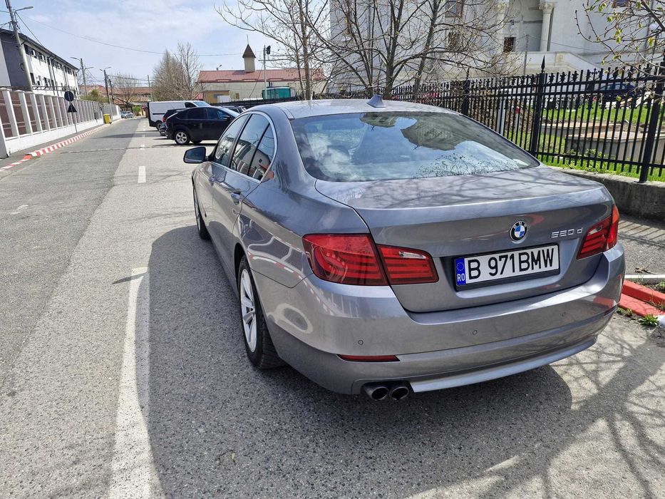 BMW 5 Series 2012 — imagine 5