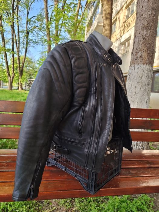 Geaca motociclism din piele și protectie