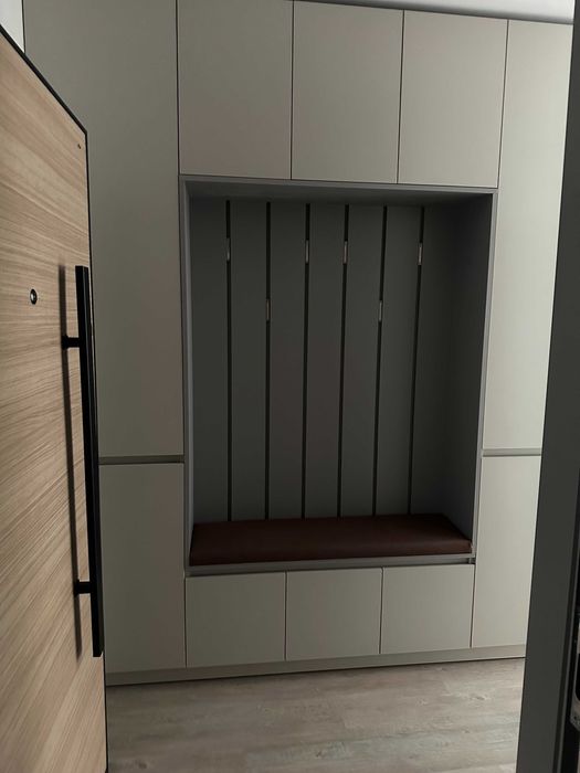 Дава се под наем Тристаен апартамент в Търговище, Център - 82 кв.м за 433.5 € - Снимка #18