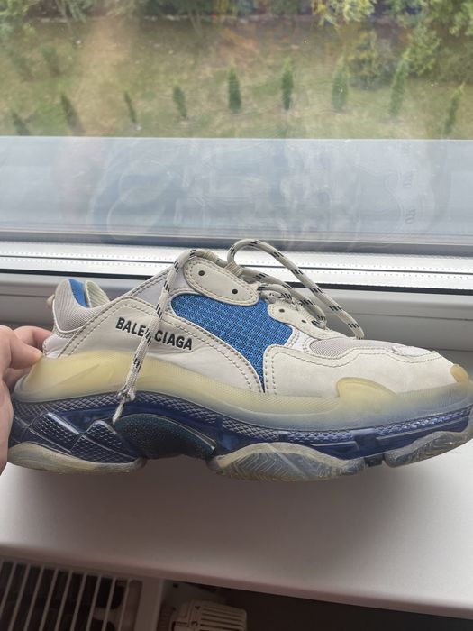 Balenciaga triple s