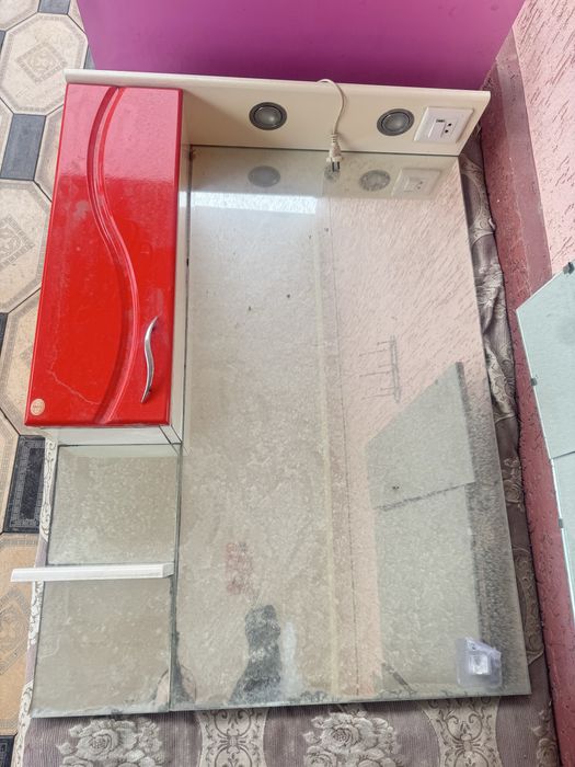 Комплект раковина зеркла и камот