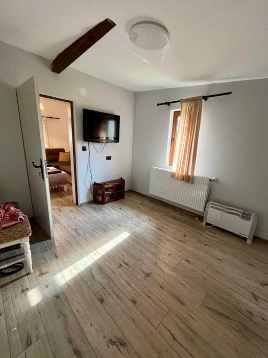 Продава Къща в с. Островче