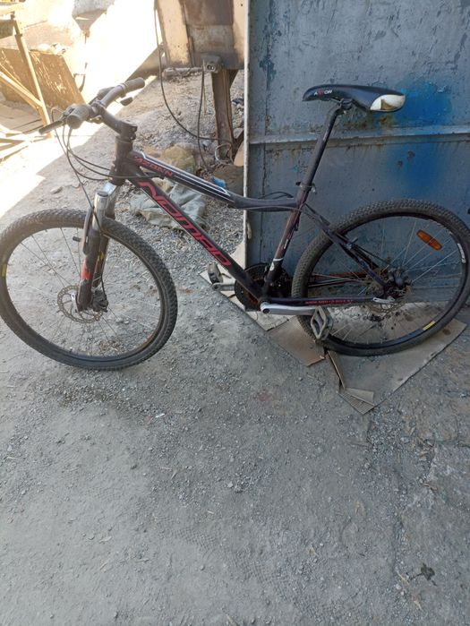 Велик Nomad крепкий