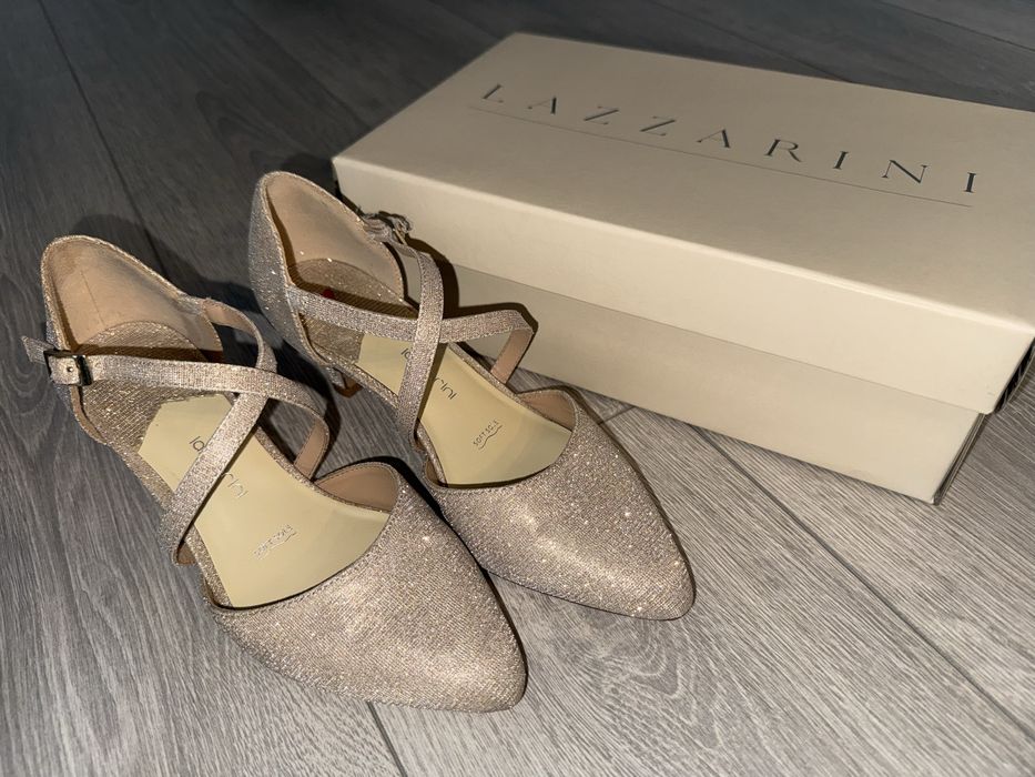 Pantofi Lazarrini (masura 36)