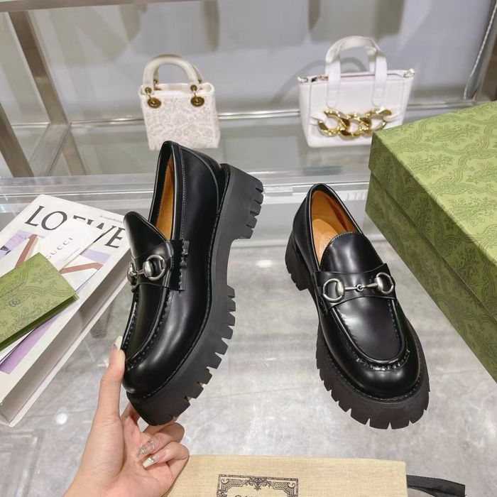 Reducere!! Gucci Monolith leather loafers / top quality -37