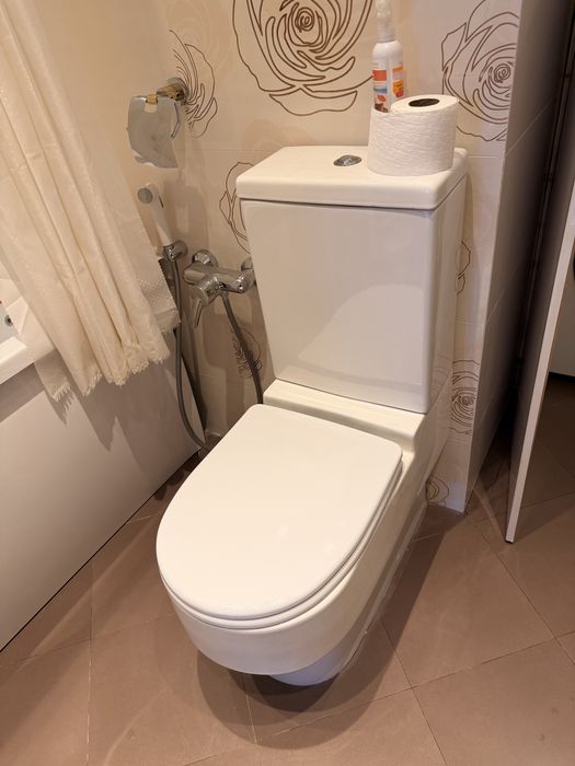 Ванна, туалет, раковина