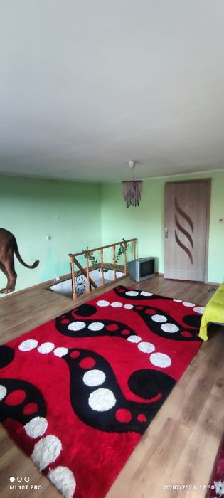 Vând casă familială