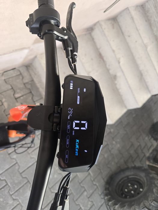 Kukirin G3 +incarcator conditie perfecta