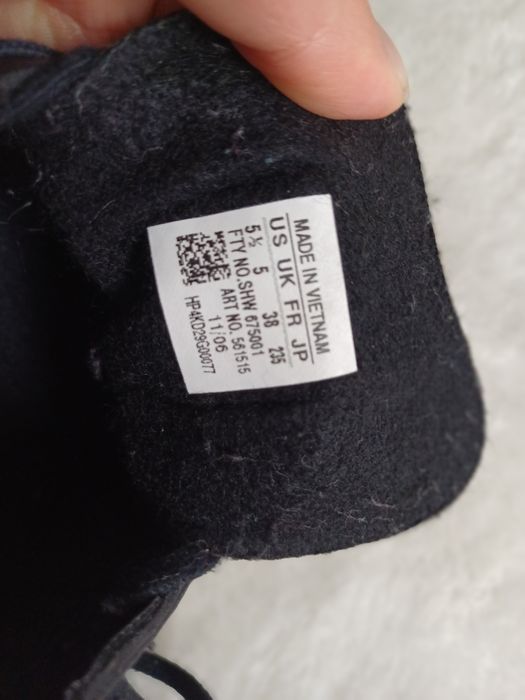 Adidaşi de barbați originali