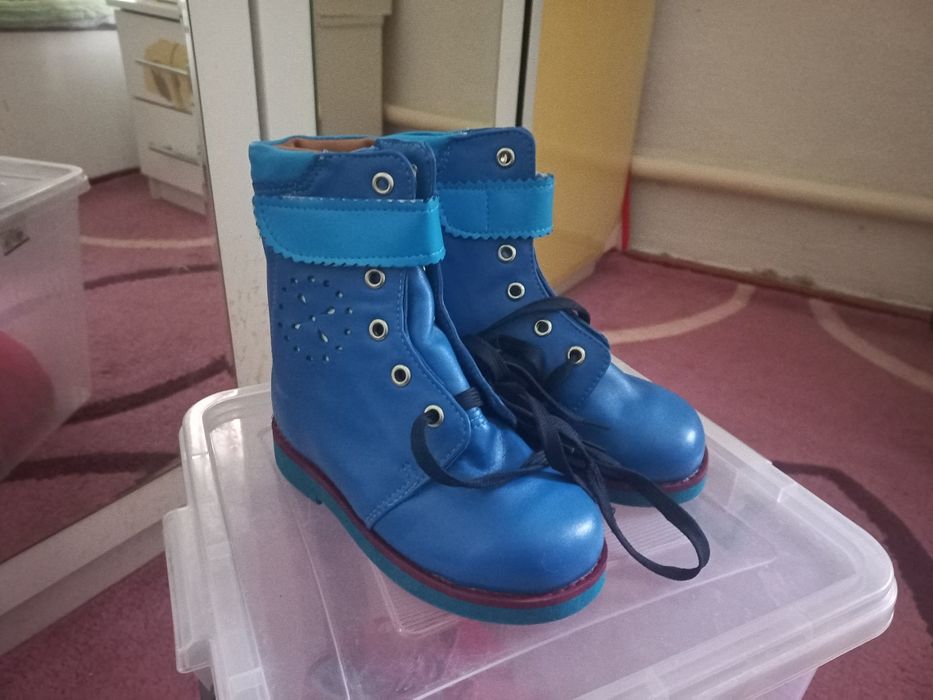 Продам детскую ортопедический обувь зимняя