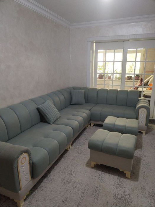 Диван хорошим состояние большой