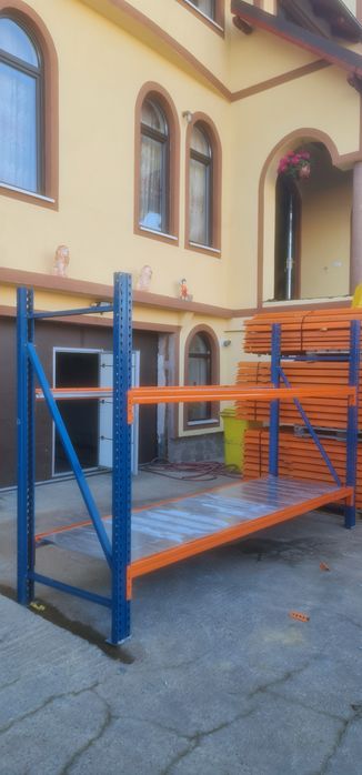 Rafturi metalice