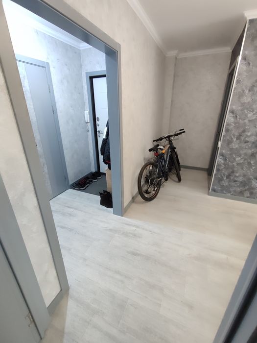 Продается 5-комн (3-5, 3 этаж)