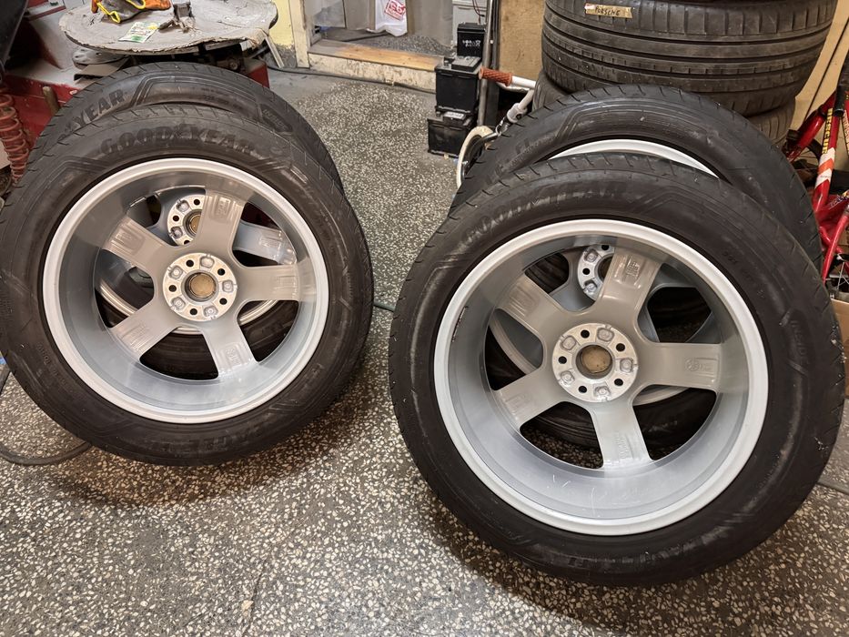 Джанти за Ауди Audi Q5 19” 5x112 8j ET39 66.5мм