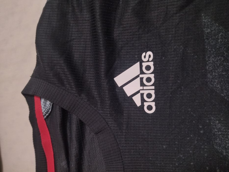 Тениски Адидас (Adidas)