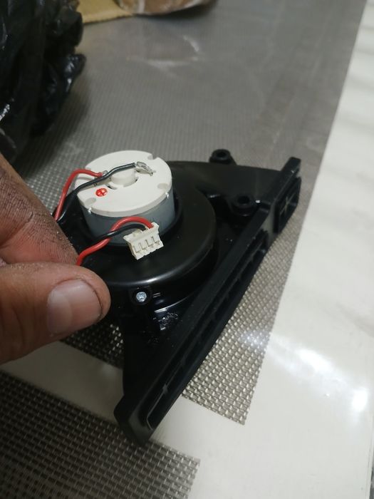 Продам двигатель робота пылесоса tefal.