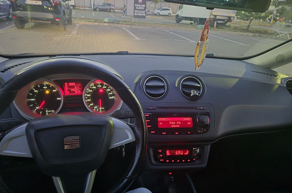 SEAT Ibiza ST 2011 1.2 TDI | Climatronic | Piele | Distribuție Schimbată | Proprietar
Descriere: