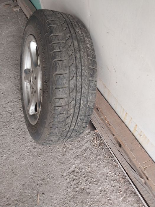 Продам шину диском
