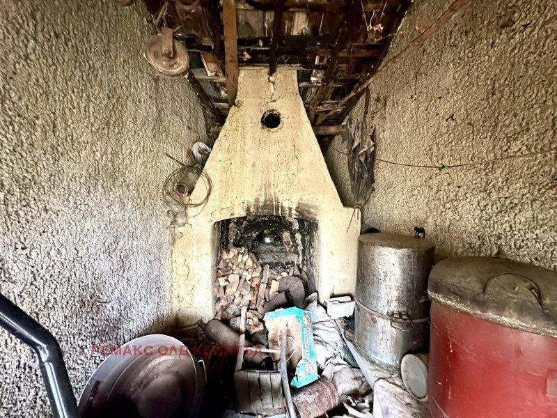 Къща в село Хотница