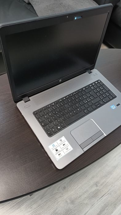 Laptop Hp ProBook 750 GO