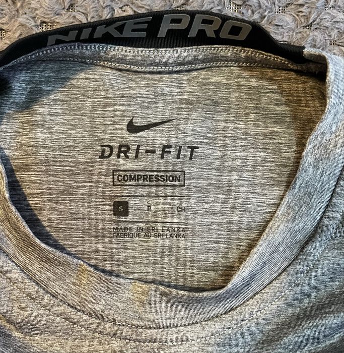 Nike DRI-FIT тениска
