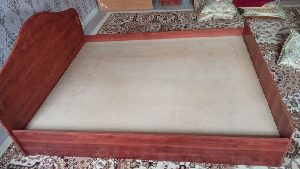 Спальное диван продается