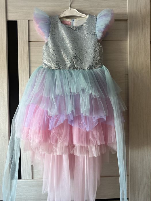 Платье нарядное для девочки