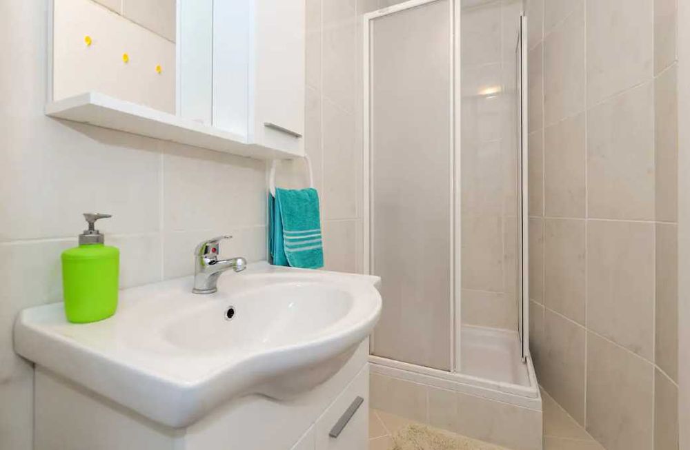 Дава се под наем Едностаен апартамент в Пловдив, Гагарин - 41 кв.м за 183.6 € - Снимка #5