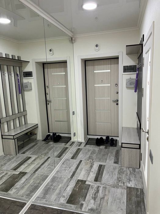 Аренда Своя Ойбек Цум 2/2/4